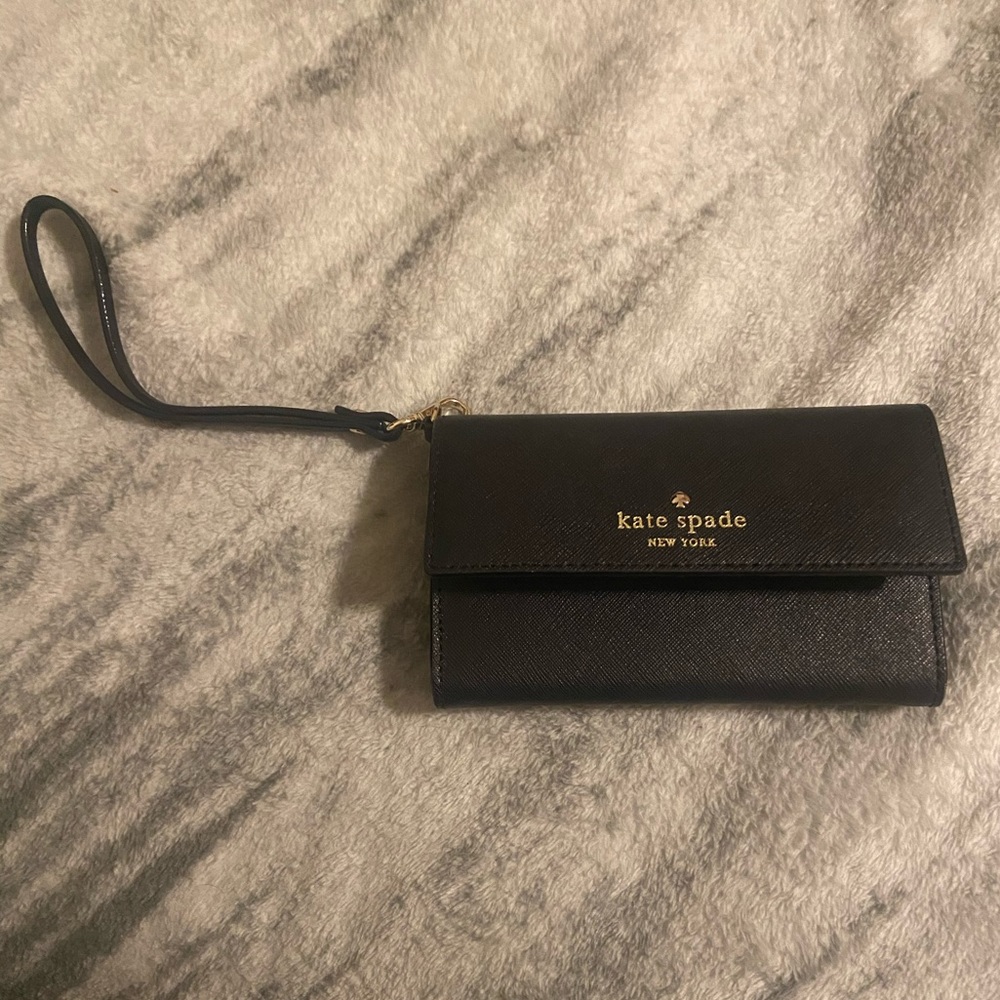 NWOT Kate Spade cedar street wristlet.